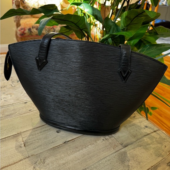 Louis Vuitton 💫 Epi Leather Bag 💫 - Picture 5 of 14